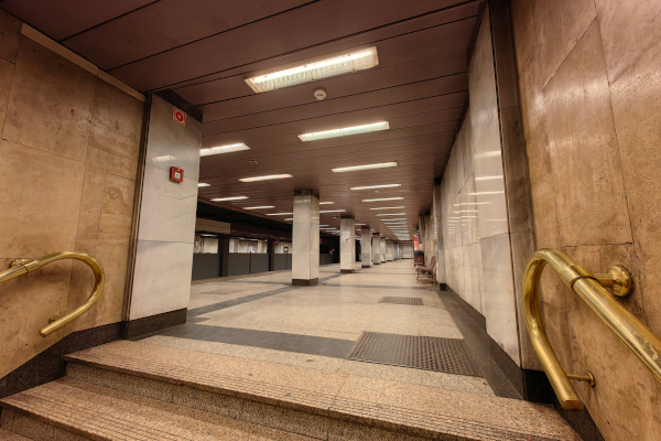 Budapest, M1 metró, Deák Ferenc tér, bélyegkép