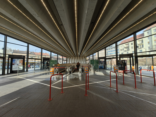 Budapest, M2 metró, Széll Kálmán tér, bélyegkép