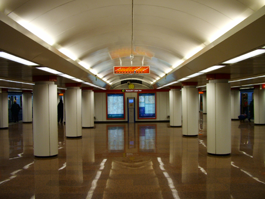 Budapest, M2 metró, Kossuth Lajos tér, bélyegkép
