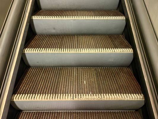 Budapest, M2 metró, Kossuth Lajos tér, bélyegkép