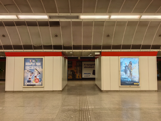 Budapest, M2 metró, Blaha Lujza tér, bélyegkép