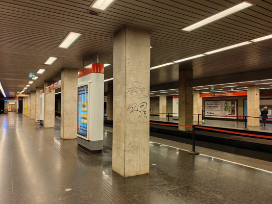 Budapest, M2 metró, Puskás Ferenc stadion, bélyegkép