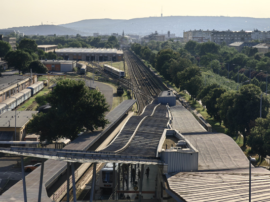 Budapest, M2 metró, Örs vezér tere, bélyegkép
