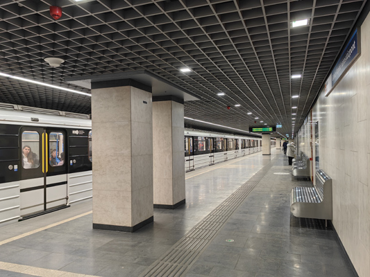 Budapest, M3 metró, Göncz Árpád városközpont, bélyegkép