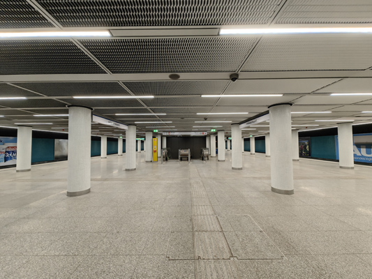Budapest, M3 metró, Deák Ferenc tér, bélyegkép