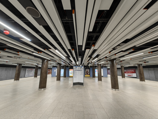 Budapest, M3 metró, Corvin-negyed, bélyegkép