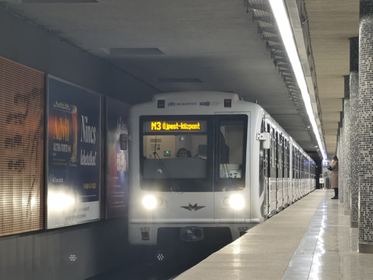 Budapest, M3 metró, Nagyvárad tér, bélyegkép