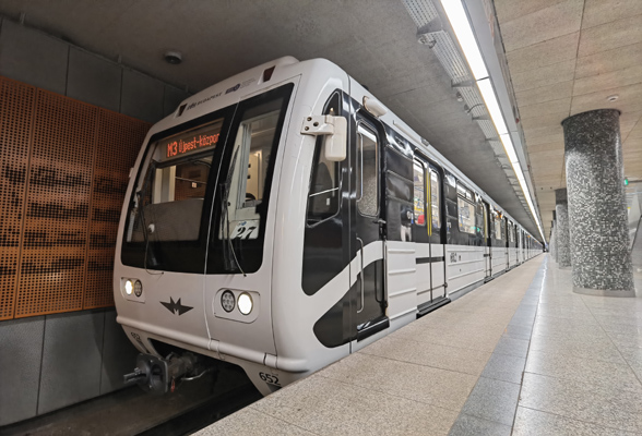 Budapest, M3 metró, Nagyvárad tér, bélyegkép