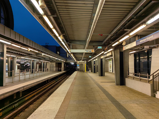 Budapest, M3 metró, Kőbánya-Kispest, bélyegkép