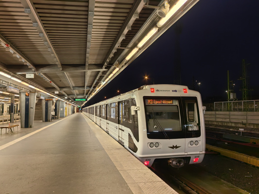 Budapest, M3 metró, Kőbánya-Kispest, bélyegkép