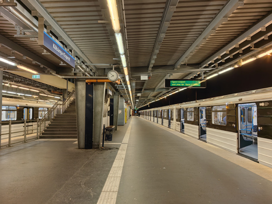 Budapest, M3 metró, Kőbánya-Kispest, bélyegkép