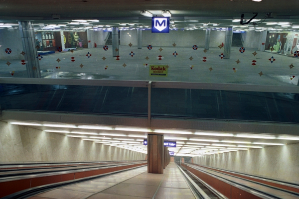 Budapest, M3 metró, Kálvin tér, bélyegkép