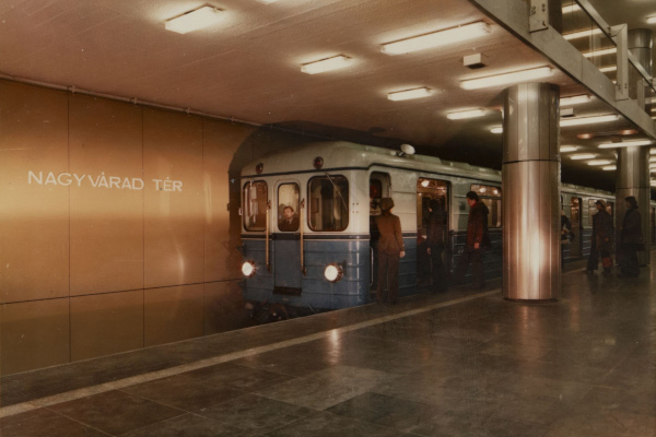 Budapest, M3 metró, Nagyvárad tér, bélyegkép