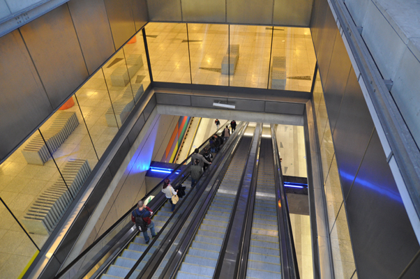 Budapest, M4 metró, Móricz Zsigmond körtér, bélyegkép