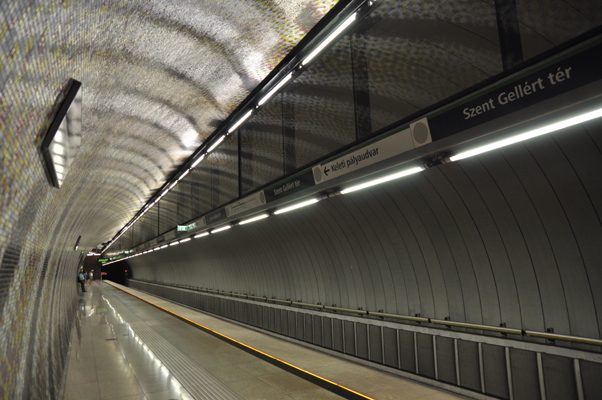 Budapest, M4 metró, Szent Gellért tér - Műegyetem, bélyegkép