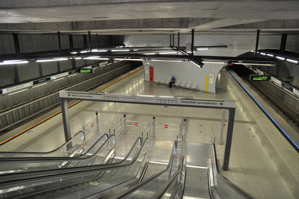 Budapest, M4 metró, Fővám tér, bélyegkép