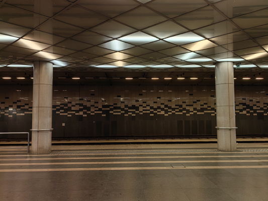 Budapest, M4 metró, Fővám tér, bélyegkép