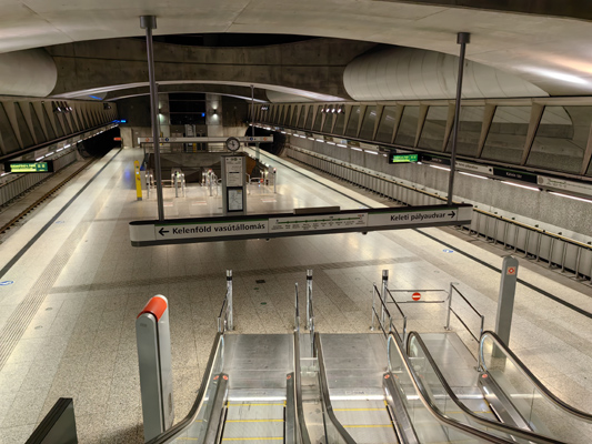 Budapest, M4 metró, Kálvin tér, bélyegkép