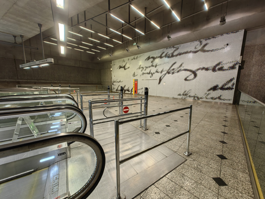 Budapest, M4 metró, Kálvin tér, bélyegkép