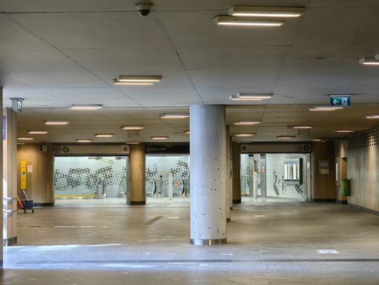 Budapest, M4 metró, Kálvin tér, bélyegkép