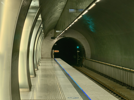 Budapest, M4 metró, Rákóczi tér, bélyegkép