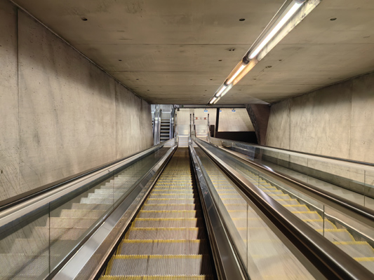 Budapest, M4 metró, Rákóczi tér, bélyegkép
